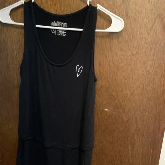 Latched Mama set of 5 Nursing Tanks - Picture 5 of 5